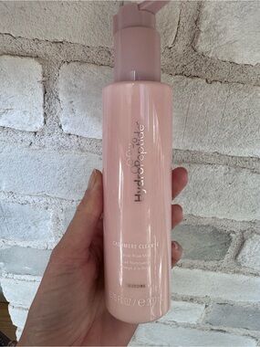 HydroPeptide Soft Pink Cashmere Cleanse Facial Rose Milk